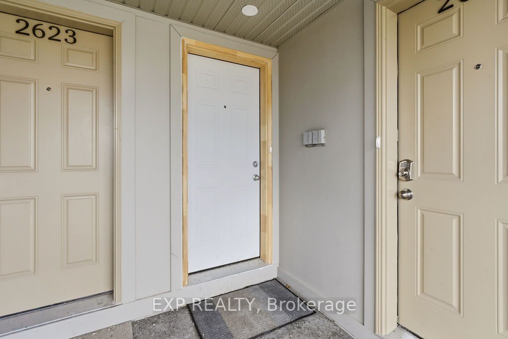 Residential in Barrhaven 3