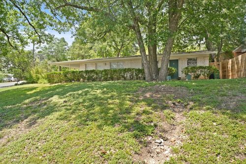 801 Terrell Hill Dr, Austin, TX, 78704-6235 | Card Image