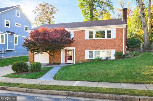 6052 6th St N, ARLINGTON, VA, 22203-1017 | Card Image