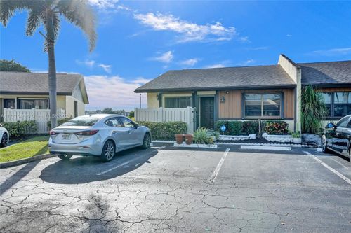 571 Banks Rd, Margate, FL, 33063-4602 | Card Image