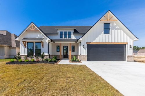 225 Coco Palms Ln, Lumberton, TX, 77657-1211 | Card Image