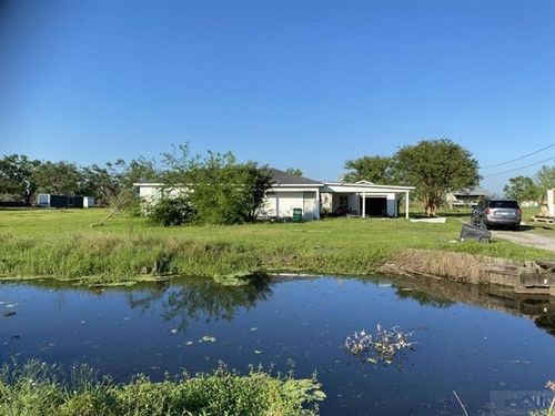 1385 Highway 665, Montegut, LA, 70377-2301 | Card Image