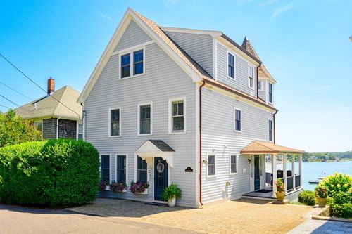 67 Hampton Cir, Hull, MA, 02045-2835 | Card Image