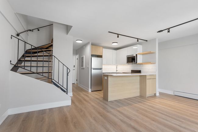 APT-28D - 6166 Sheridan Rd, Condo with 1 bedrooms, 2 bathrooms and 4 parking in Chicago IL | Image 4
