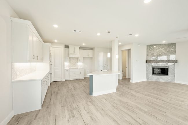 4601 Nomad Dr, House other with 4 bedrooms, 4 bathrooms and null parking in Midlothian TX | Image 12