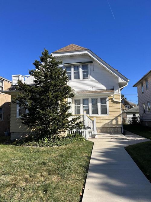 4364 N 19th Place, MILWAUKEE, WI, 53209 | Card Image