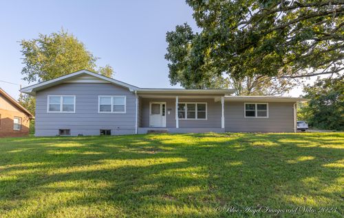 1028 Armstrong Ave, West Plains, MO, 65775-2508 | Card Image