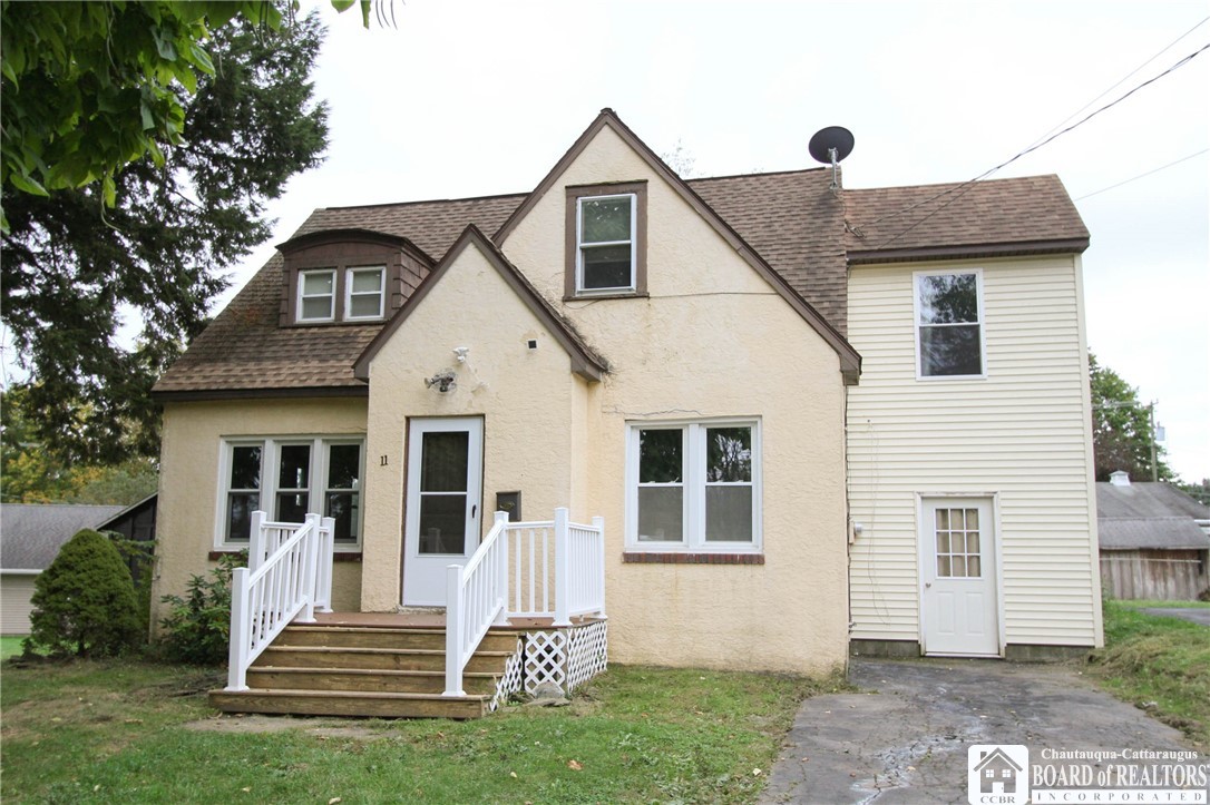 Mason St, Falconer, NY 14733
