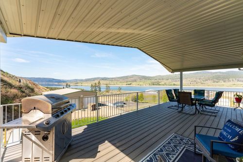 42100 Deer Meadows Rd N, Deer Meadows, WA, 99122-9460 | Card Image
