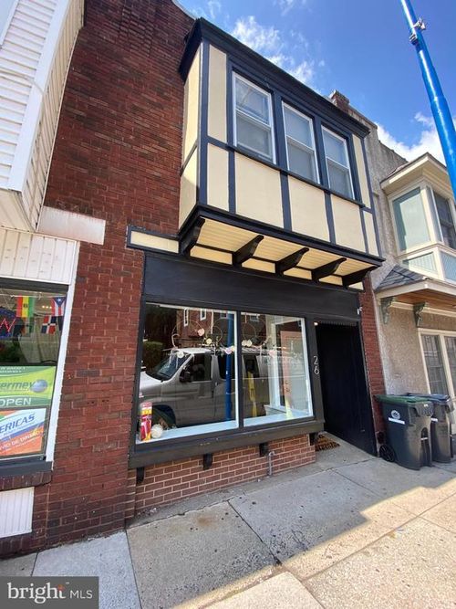 26 Gay St, Phoenixville, PA, 19460-3434 | Card Image