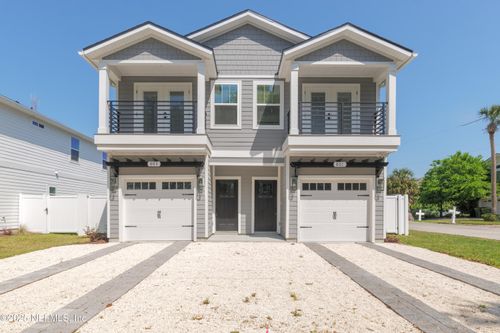 803 12th Ave S, JACKSONVILLE BEACH, FL, 32250-4117 | Card Image