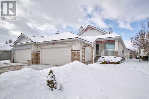 126 Chaparral Close Se, Calgary, AB, T2X3L8 | Card Image