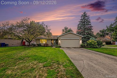 43875 Somerset Sq, Canton, MI, 48187-2864 | Card Image