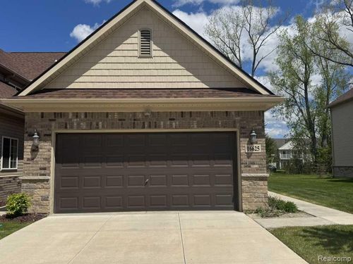 16625 Savor Ln, Clinton Township, MI, 48035-3149 | Card Image