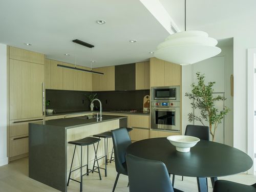 310-3636 W 39th Ave, Vancouver, BC, V6N0E8 | Card Image