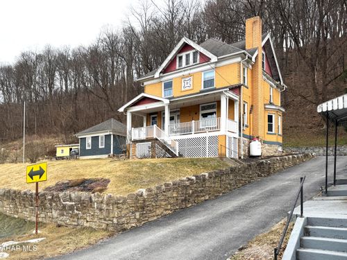 99 Locust St, Williamsburg, PA, 16693-1013 | Card Image