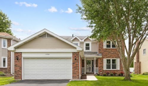 1598 Lois Ann Ln, Naperville, IL, 60563-0470 | Card Image