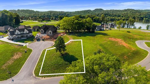 104 Silver Fox Ln, Loudon, TN, 37774 | Card Image