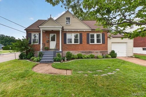 6235 Dexter Dr, Affton, MO, 63123-3426 | Card Image