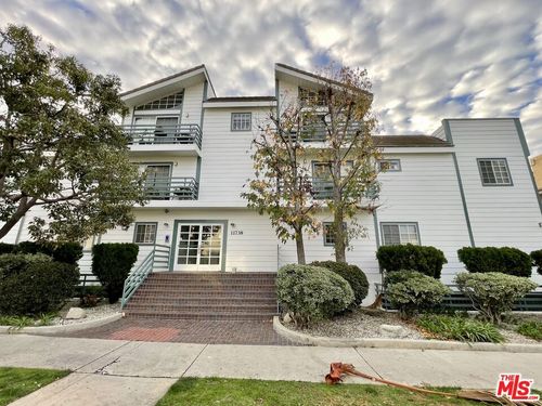 109-11738 Mayfield Ave, Los Angeles, CA, 90049-5756 | Card Image