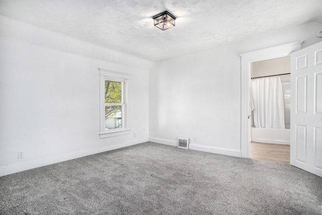 primary bed 1 | Image 18