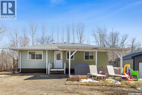 1177 Grand Ave, Buena Vista, SK, S2V1A4 | Card Image