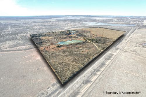 526 County Road 172, Lawn, TX, 79530-2630 | Card Image