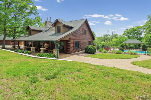 11739 Indian Creek Rd, Richwoods, MO, 63071-2105 | Card Image