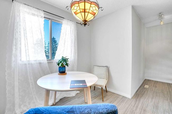 803 - 919 38 St Ne, Townhouse with 2 bedrooms, 2 bathrooms and 1 parking in Calgary AB | Image 12