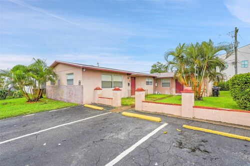420 Sw 27th Ter, Fort Lauderdale, FL, 33312-2045 | Card Image