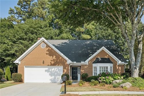 145 Shelli Ln, Roswell, GA, 30075-2966 | Card Image