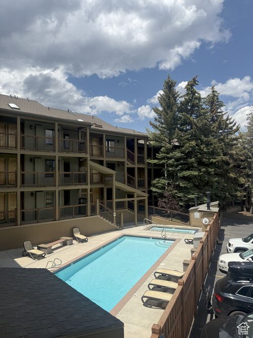 200-1530 Empire Ave, Park City, UT, 84060-5207 | Card Image
