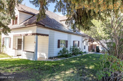 192 Main St, Minturn, CO, 81645-5113 | Card Image