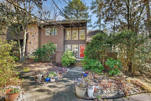 5 Glenmore Dr, Durham, NC, 27707-3923 | Card Image