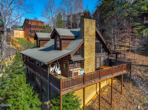 3118 Campfire Way, Pigeon Forge, TN, 37863 | Card Image