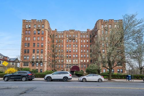 apt-6dw-375 Mount Prospect Ave, Newark, NJ, 07104-2134 | Card Image