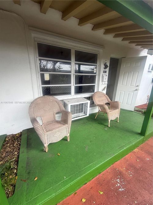 2-2023 Taylor St, Hollywood, FL, 33020-4514 | Card Image