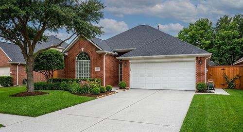 1303 S Teal Estates Cir, Fresno, TX, 77545-8654 | Card Image