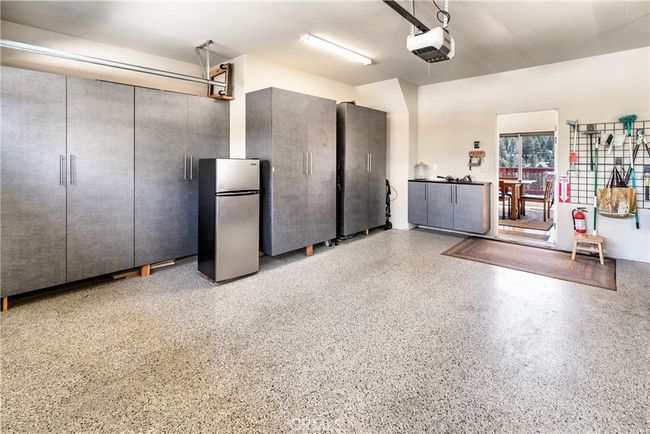 Epoxy Floors | Image 35
