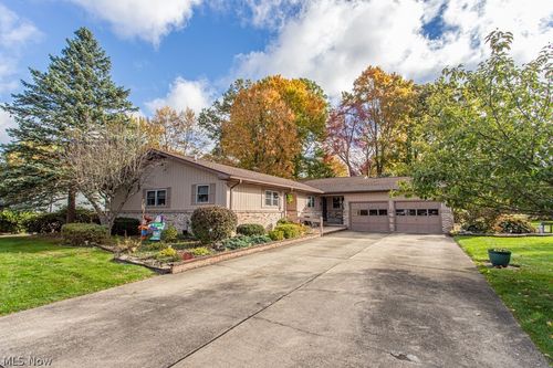 160 -162 Heritage Lane, Cortland, OH, 44410 | Card Image