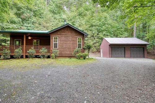 73 Sargent Dr, Murphy, NC, 28906-7717 | Card Image
