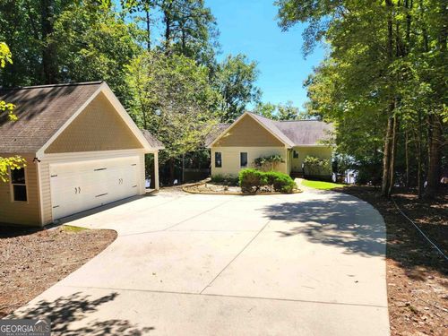 1570 Pointe Royal Rd, Greensboro, GA, 30642-7035 | Card Image