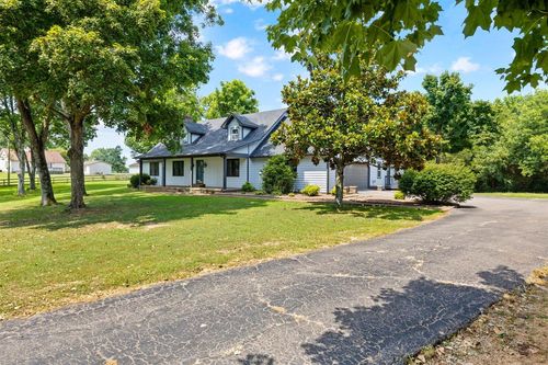 10188 Russellville Rd, Rockfield, KY, 42274-9715 | Card Image