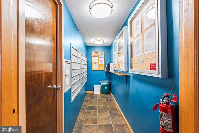 APT-410 - 1830 Columbia Pike, Condo with 2 bedrooms, 1 bathrooms and null parking in ARLINGTON VA | Image 22