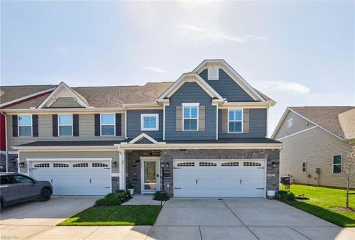 217 Kenny Ln, Smithfield, VA, 23430-6098 | Card Image