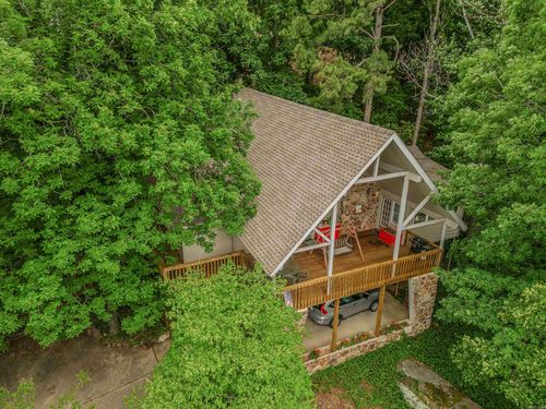 236 Lake Dwellers Dr, Fairfield Bay, AR, 72088-3115 | Card Image