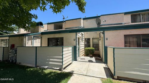 apt-13-44460 15th St E, Lancaster, CA, 93535-6329 | Card Image
