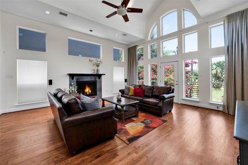 4924 Milam St, Dallas, TX, 75206-6510 | Card Image