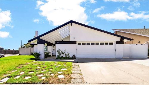 4741 Via De La Plz, Yorba Linda, CA, 92886 | Card Image