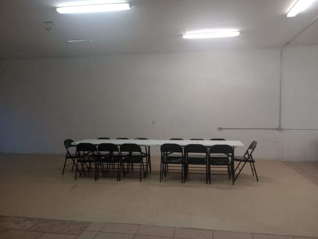 Commercial Sale in Hale Center 5